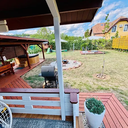 Szivike Appartement *